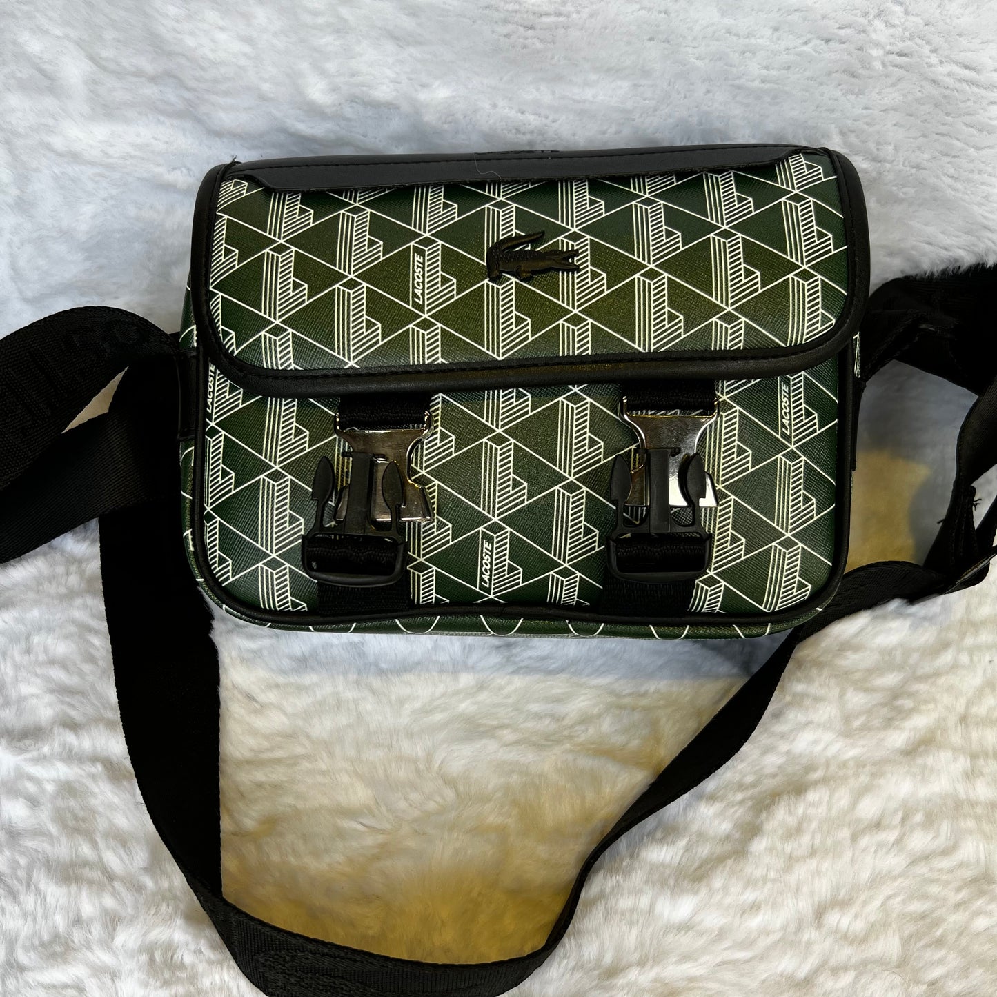 SACOUCHE LACOSTE MONOGRAMME