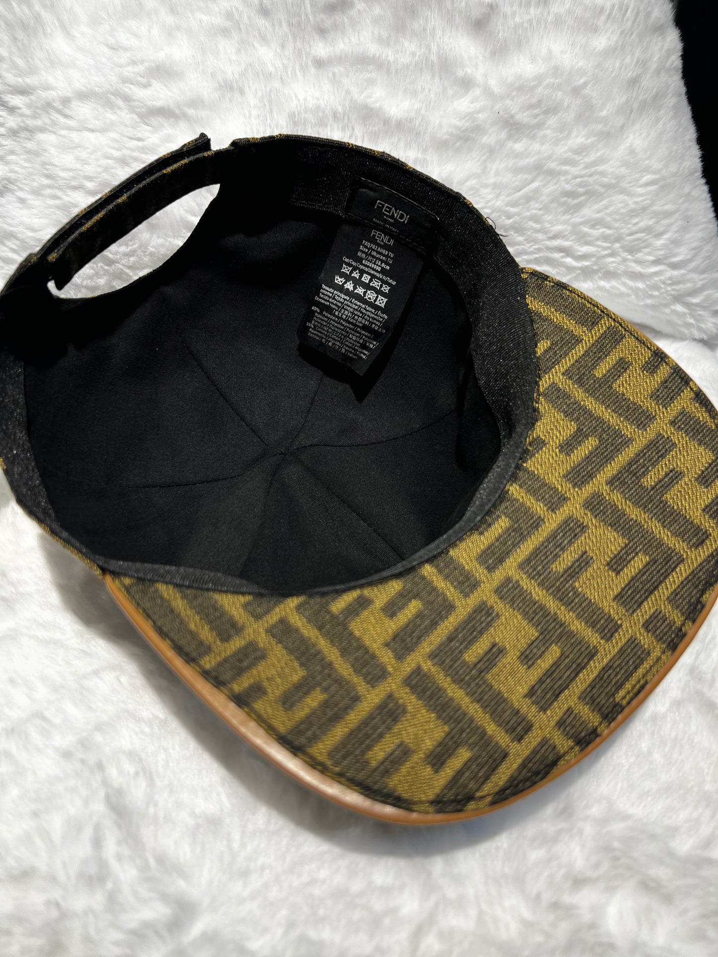 Casquette FENDI TRIPLE AAA