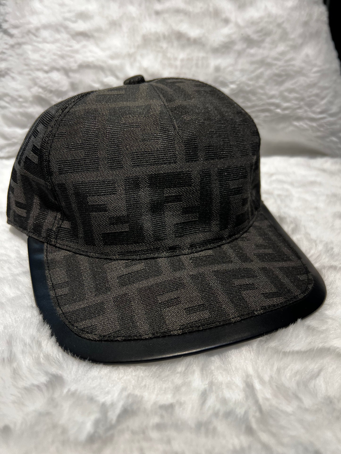 Casquette FENDI TRIPLE AAA