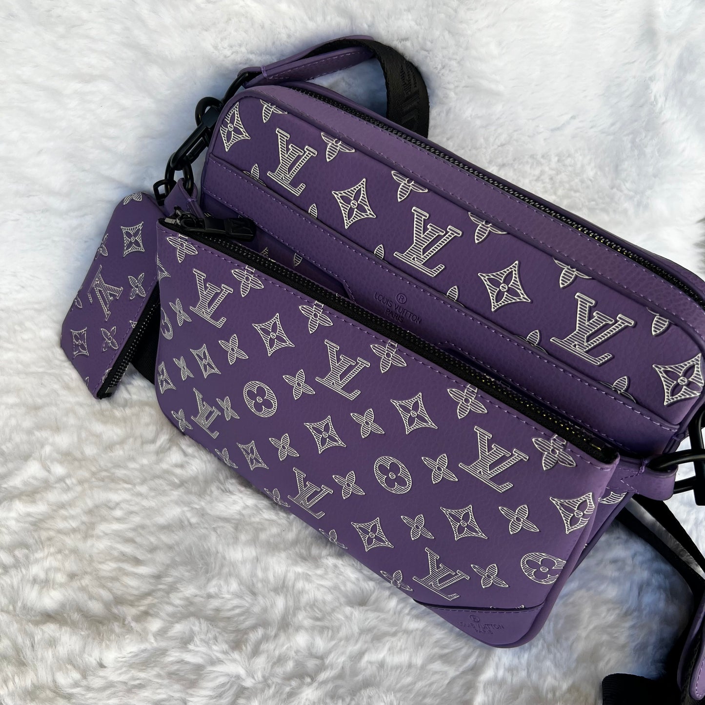 Sacouche LOUIS VUITTON MAUVE 3 pieces