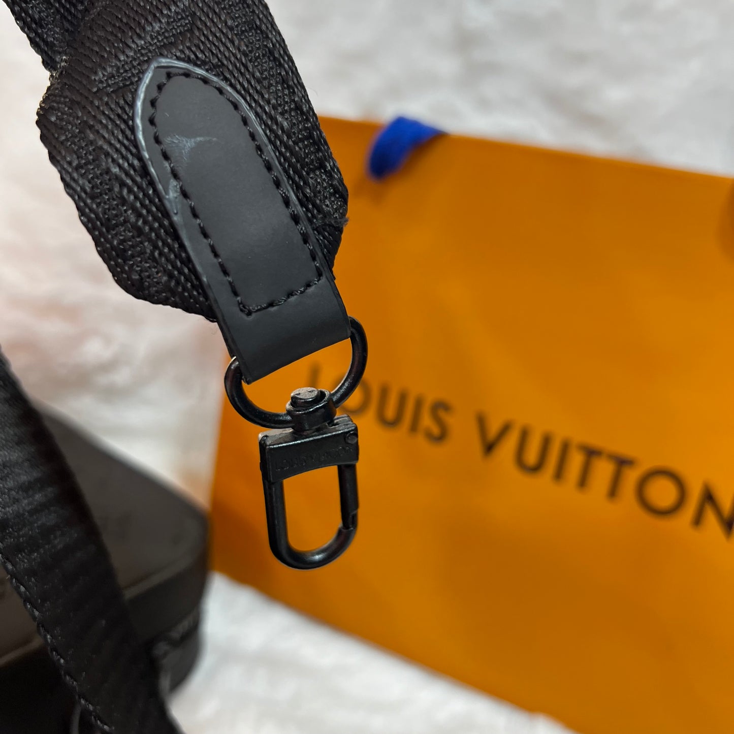 SACOUCHE LOUIS VUITTON BEST QUALITY
