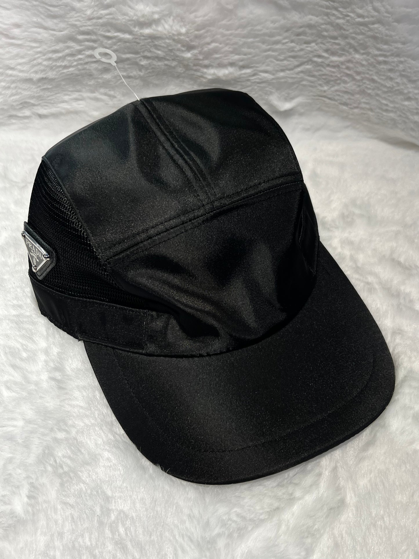 Casquette Prada nouvelle génération آخر إصدار