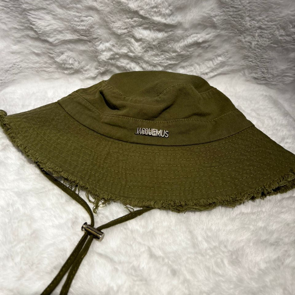 Chapeau JACQUEMUS ®