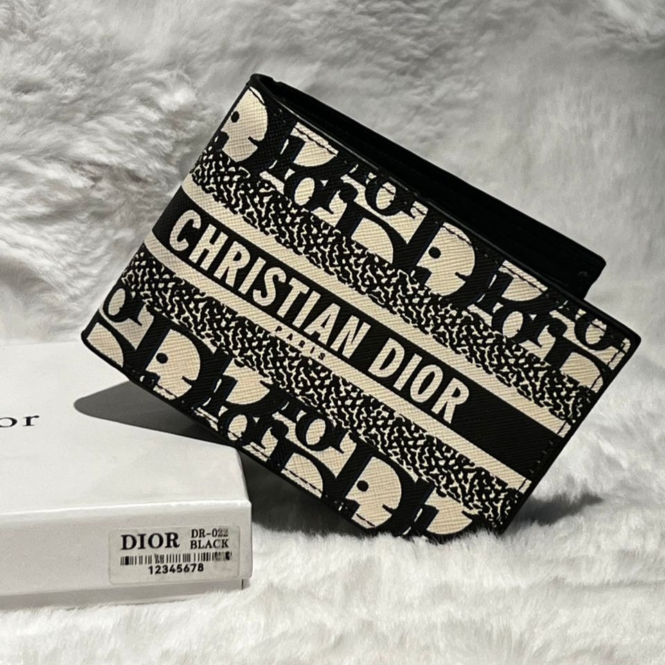 Porte feuille en cuire ®