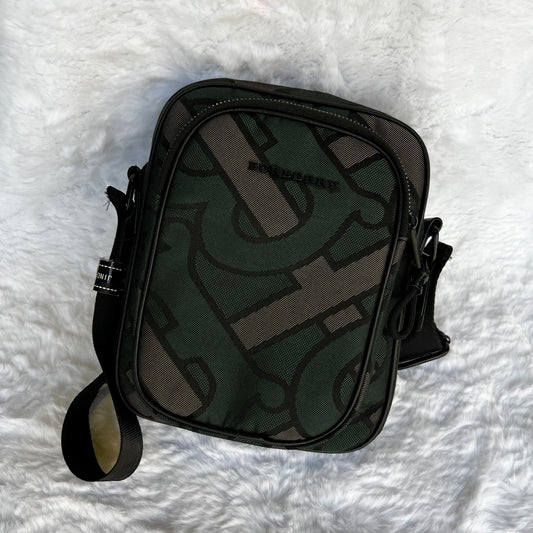SACOUCHE BURBERRY SUPER GOOD AVEC BOÎTE