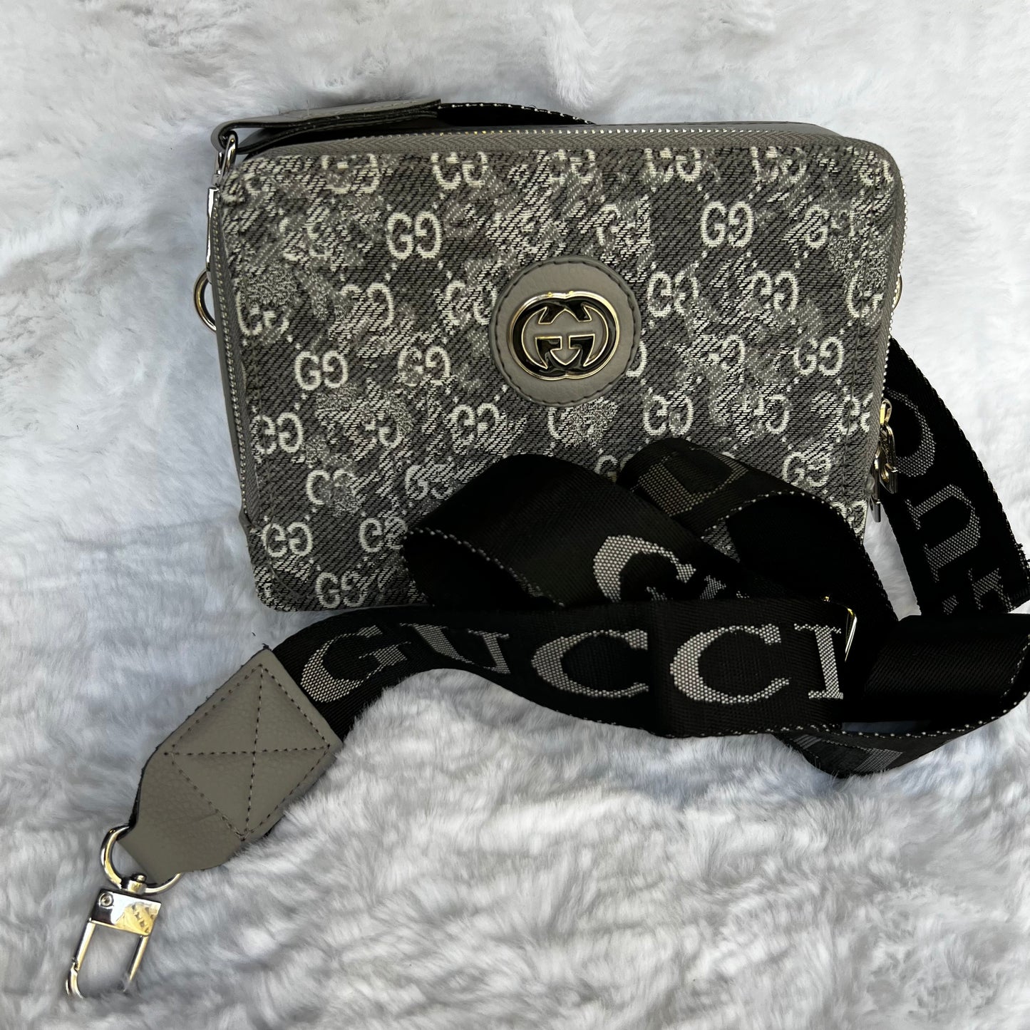 Sacouche BOX GUCCI GRIS