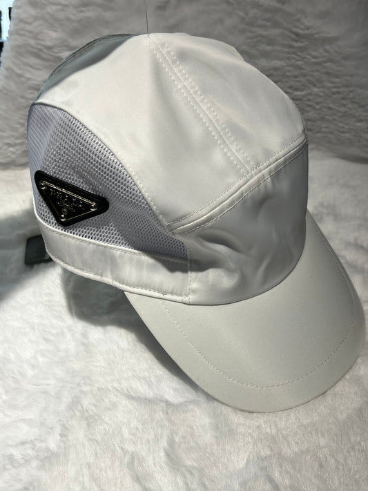 Casquette Prada nouvelle génération آخر إصدار