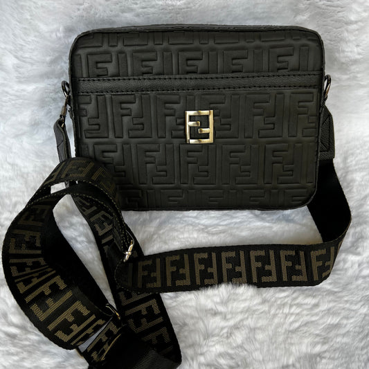 SACOUCHE FENDI