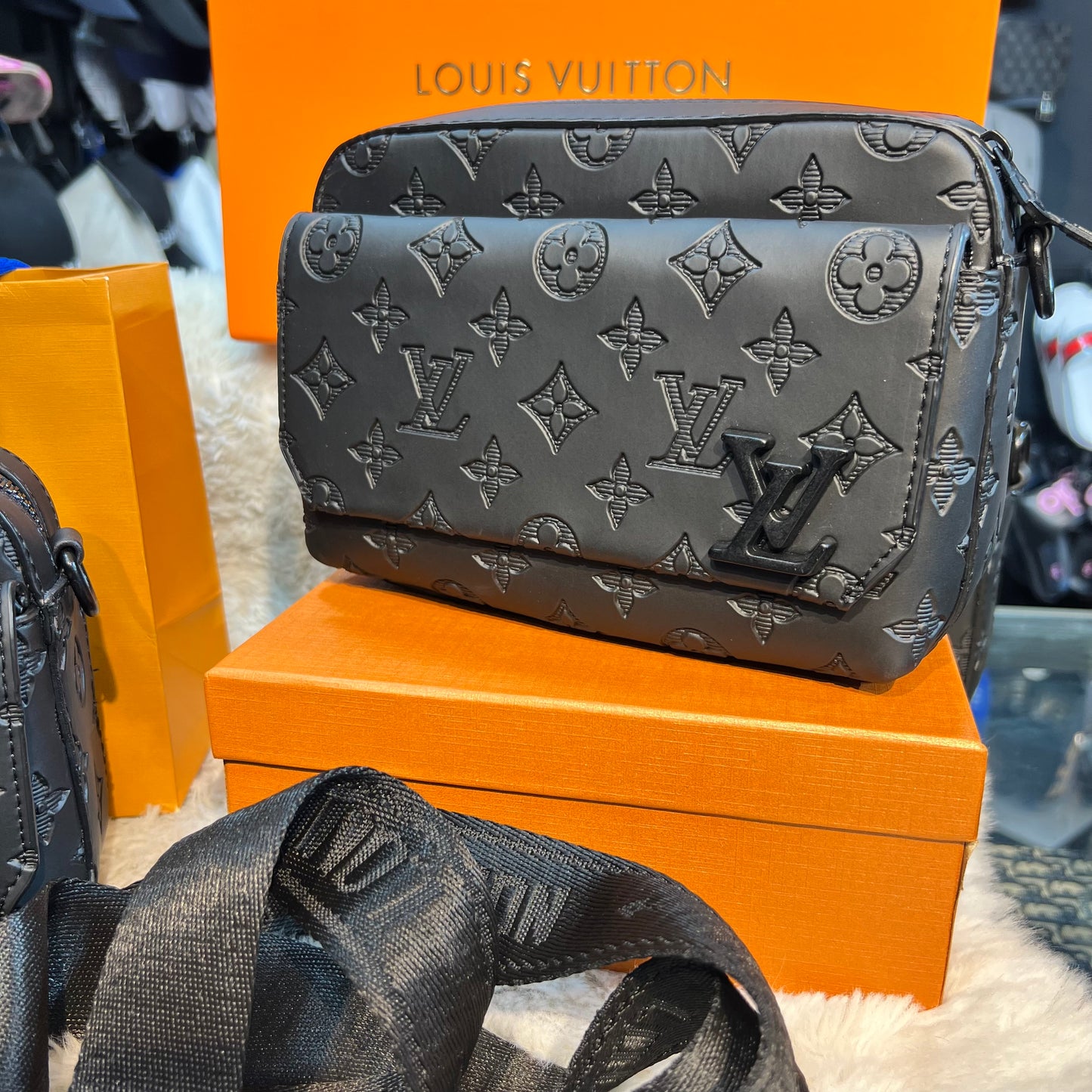 Sacouche LV mini faste