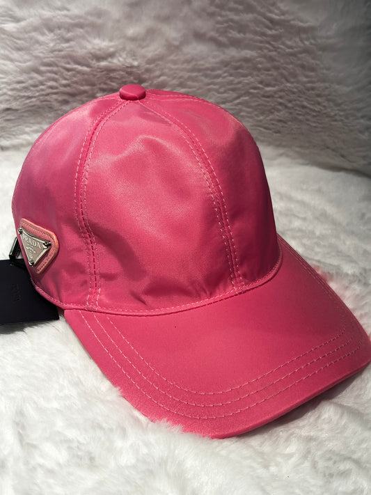 Casquette Prada 5 couleurs 5ألوان super good