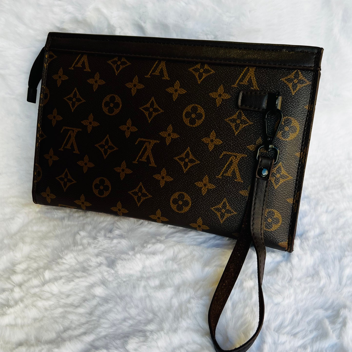 SAC A MAIN LOUIS VUITTON avec boîte