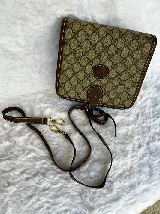 Sacouche GUCCI super good avec boîte