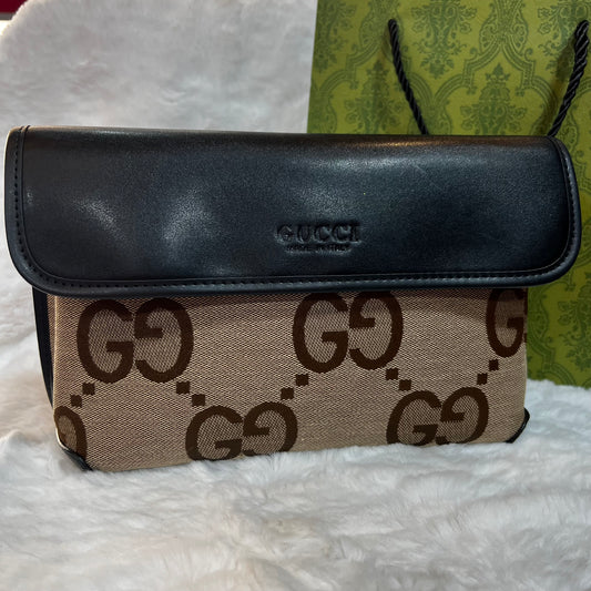 Sacouche GUCCI avec boîte one by one