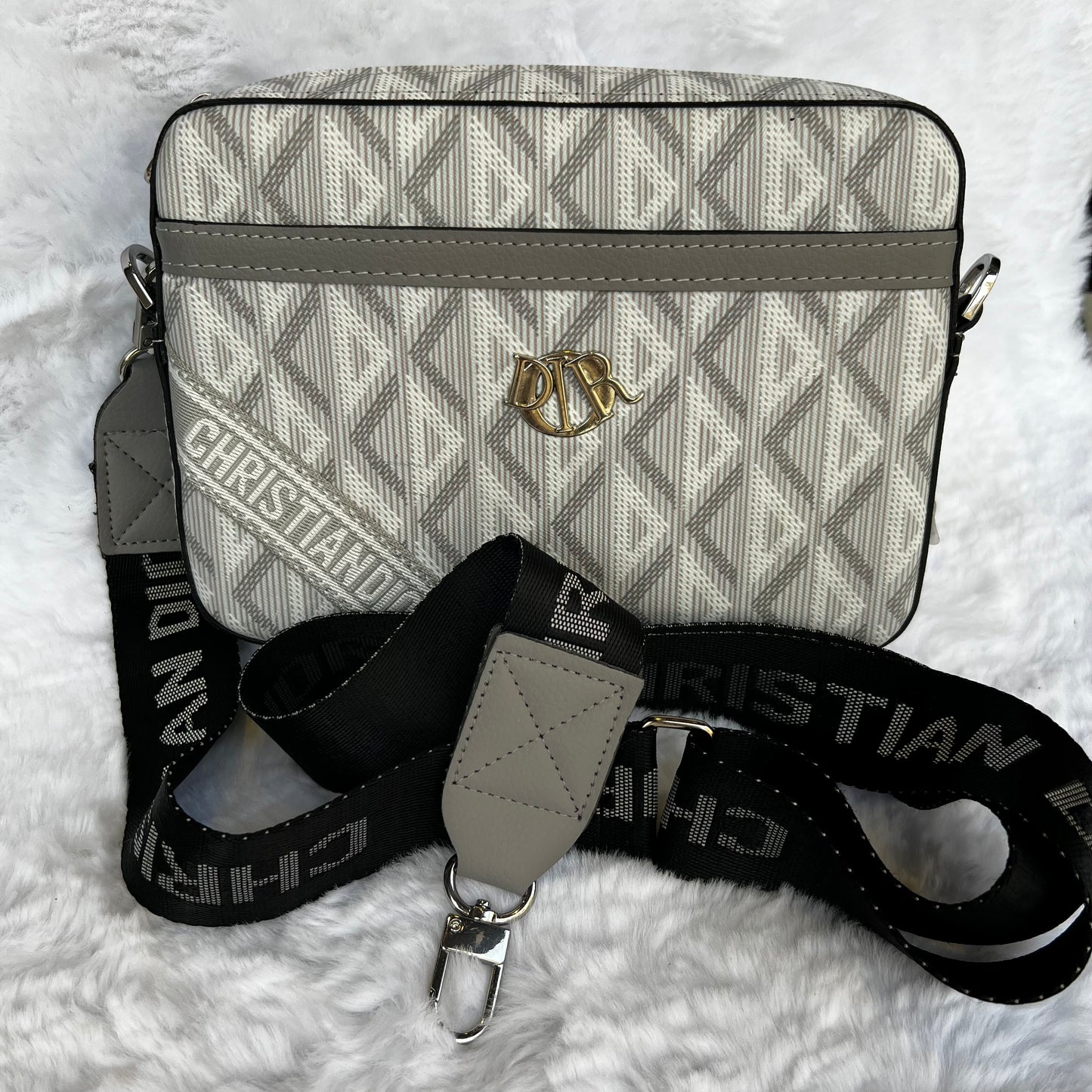 SACOUCHE DIOR GRIS SUPER GOOD