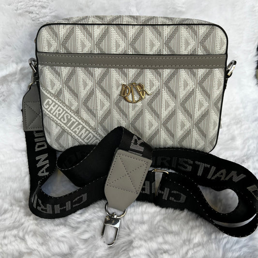 SACOUCHE DIOR GRIS SUPER GOOD